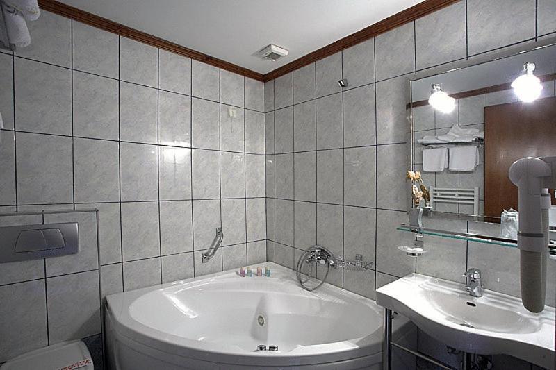 Egnatia Hotel Ioannina Værelse billede